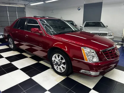 2011 Cadillac DTS Premium Collection