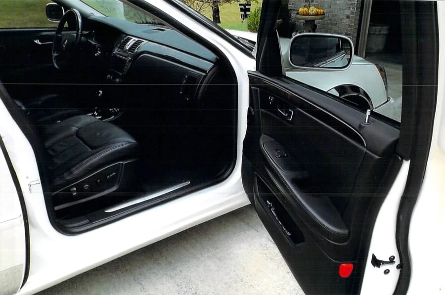 2011 Cadillac DTS - Image 7 of 9
