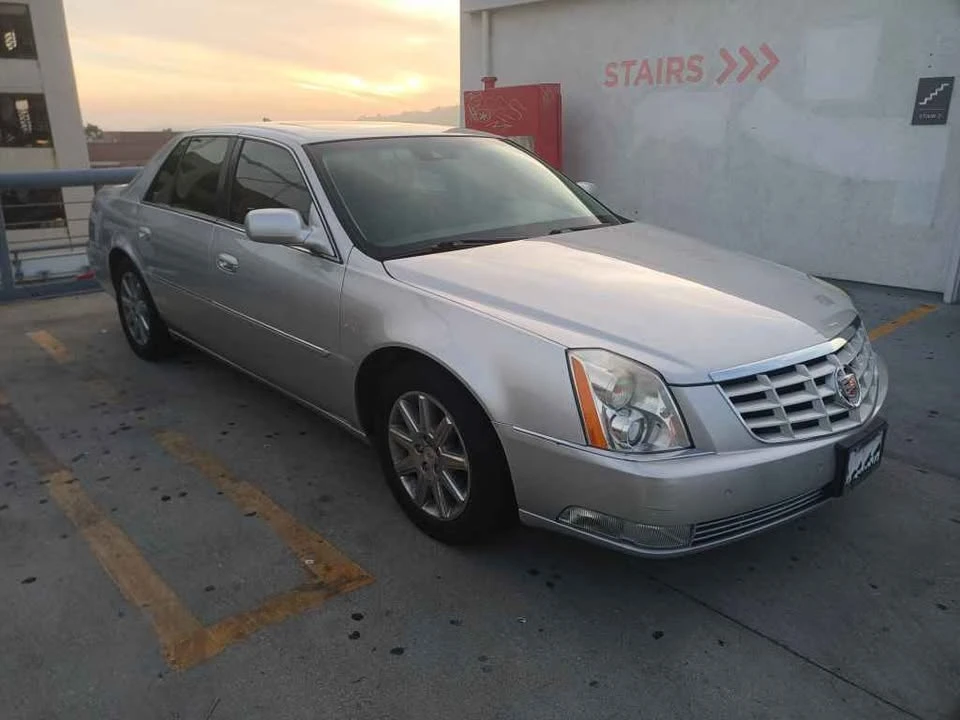2011 Cadillac DTS - Image 12 of 14