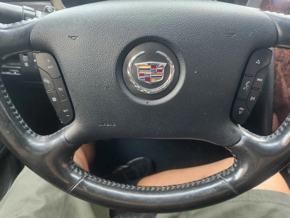 2011 Cadillac DTS - Image 19 of 19