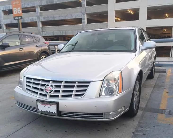 2011 Cadillac DTS - Image 13 of 14