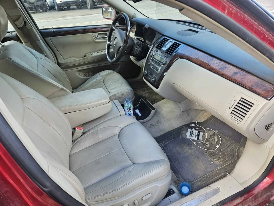 2011 Cadillac DTS - Image 10 of 10