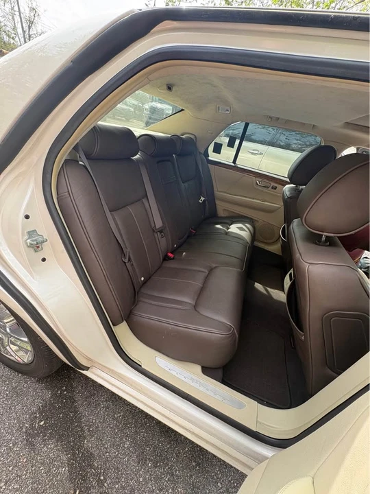 2011 Cadillac DTS - Image 5 of 5