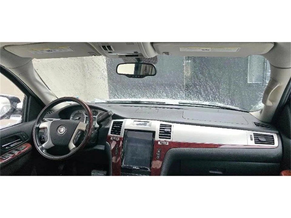2011 Cadillac Escalade & EXT 3rd Gen - Image 5 of 7