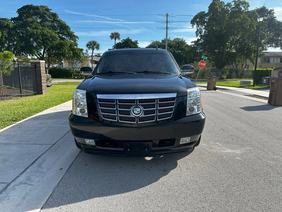 2011 Cadillac Escalade & EXT 3rd Gen - Image 4 of 8