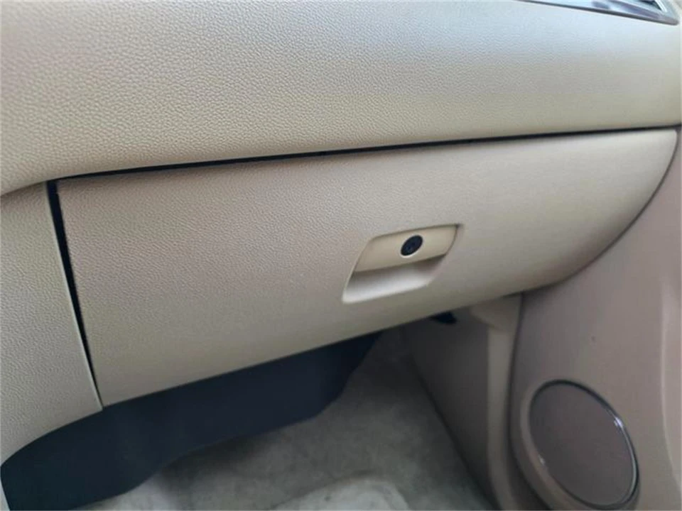 2011 Cadillac Escalade & EXT 3rd Gen - Image 23 of 31