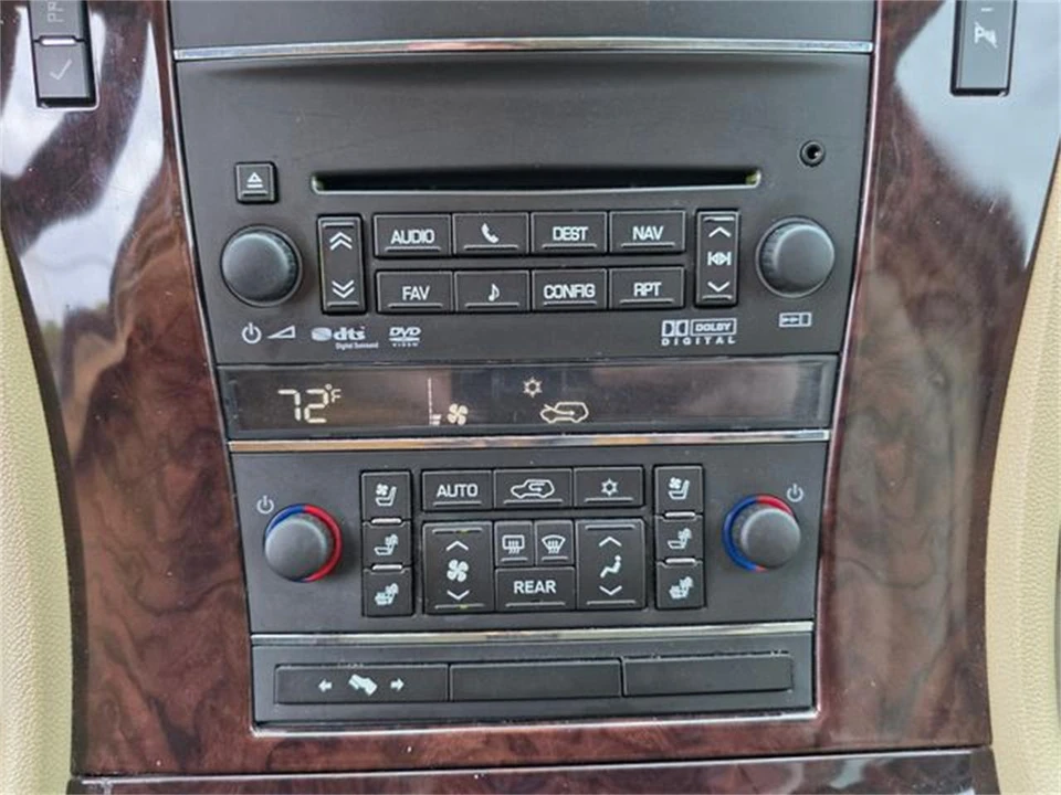 2011 Cadillac Escalade & EXT 3rd Gen - Image 22 of 31