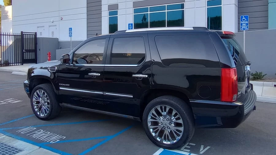 2011 Cadillac Escalade & EXT 3rd Gen - Image 4 of 20