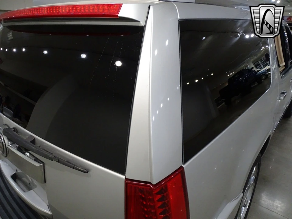2011 Cadillac Escalade & EXT 3rd Gen - Image 18 of 21
