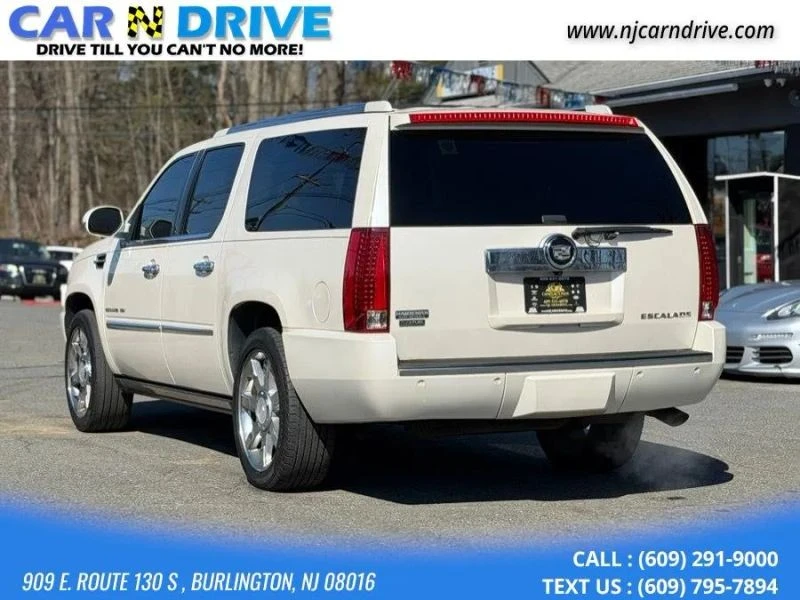 2011 Cadillac Escalade & EXT 3rd Gen - Image 6 of 12