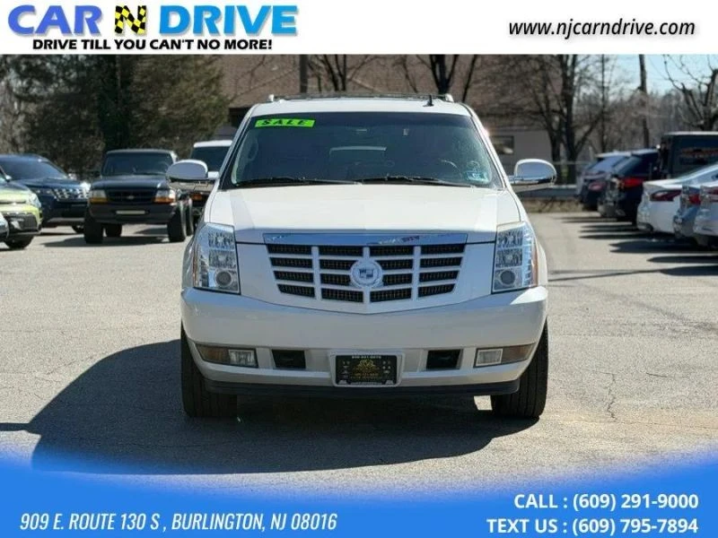 2011 Cadillac Escalade & EXT 3rd Gen - Image 2 of 12