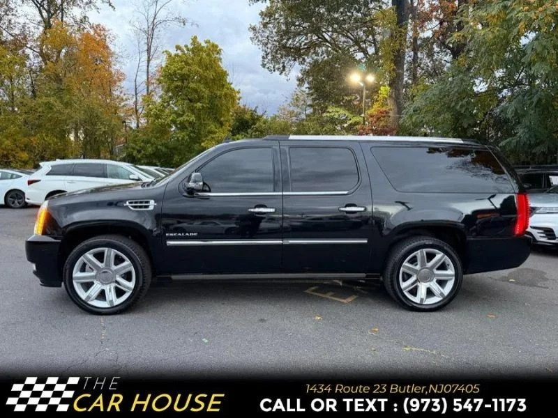 2011 Cadillac Escalade & EXT 3rd Gen - Image 10 of 12