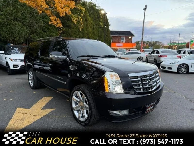 2011 Cadillac Escalade & EXT 3rd Gen - Image 4 of 12