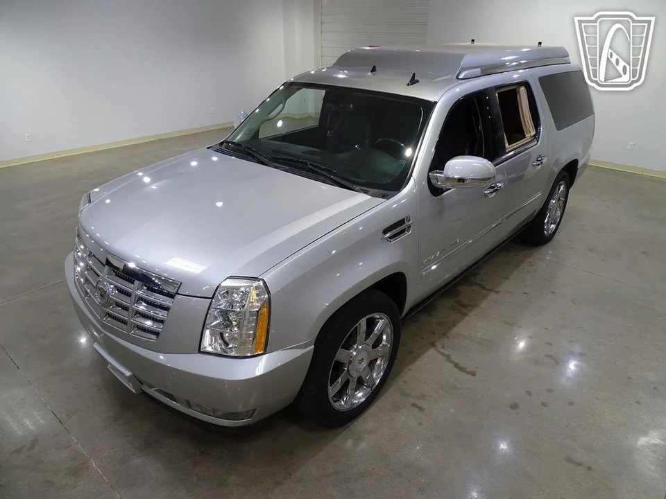2011 Cadillac Escalade & EXT 3rd Gen - Image 5 of 21