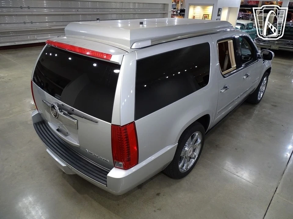 2011 Cadillac Escalade & EXT 3rd Gen - Image 18 of 21