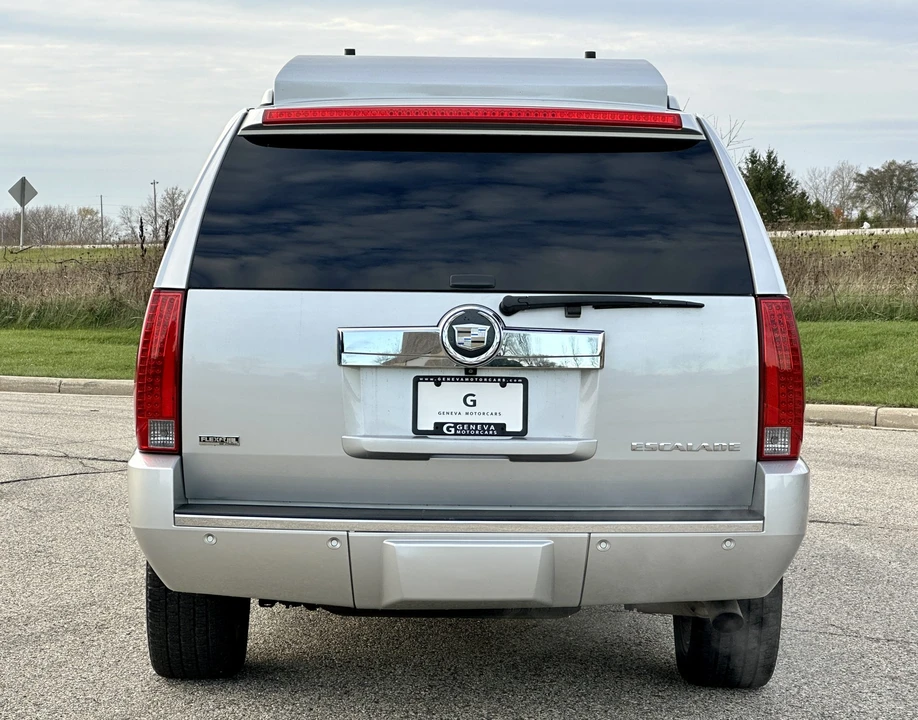 2011 Cadillac Escalade & EXT 3rd Gen - Image 10 of 31
