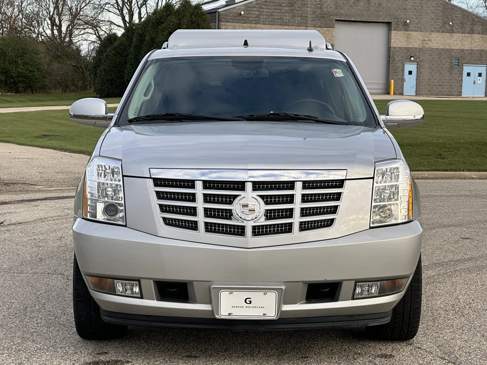 2011 Cadillac Escalade & EXT 3rd Gen - Image 15 of 31