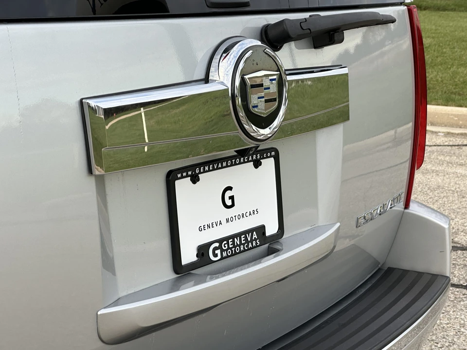 2011 Cadillac Escalade & EXT 3rd Gen - Image 31 of 31