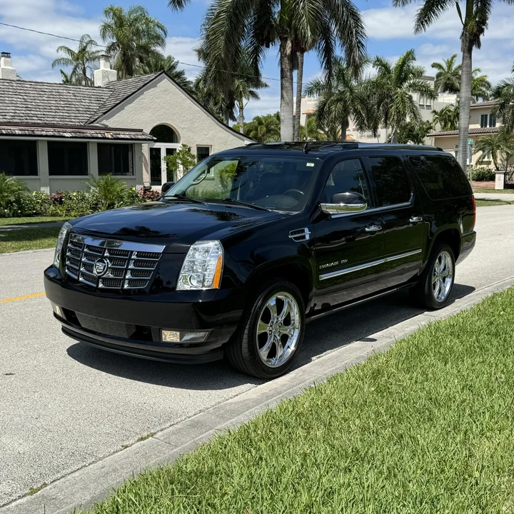 2011 Cadillac Escalade & EXT 3rd Gen - Image 6 of 12