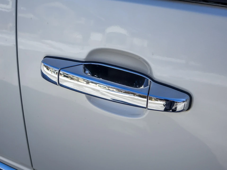 2011 Cadillac Escalade & EXT 3rd Gen - Image 20 of 31