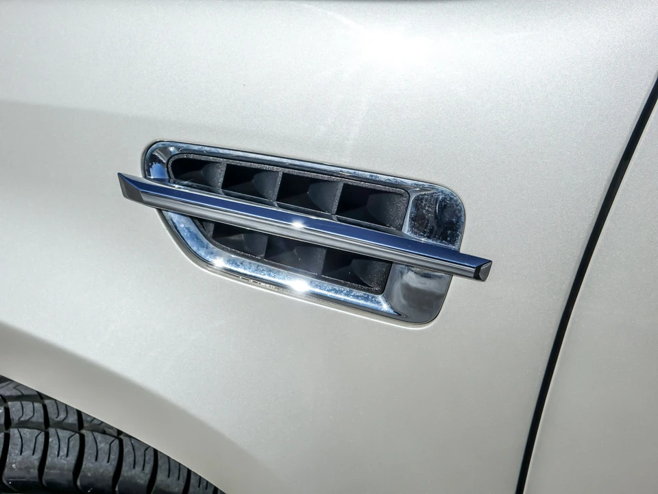 2011 Cadillac Escalade & EXT 3rd Gen - Image 24 of 31