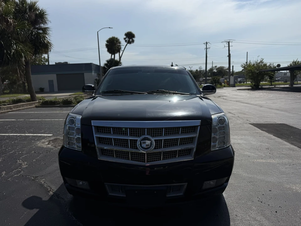 2011 Cadillac Escalade & EXT 3rd Gen - Image 30 of 31