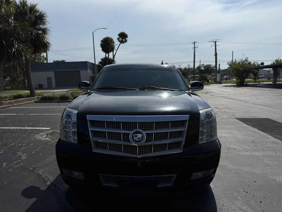 2011 Cadillac Escalade & EXT 3rd Gen - Image 31 of 31