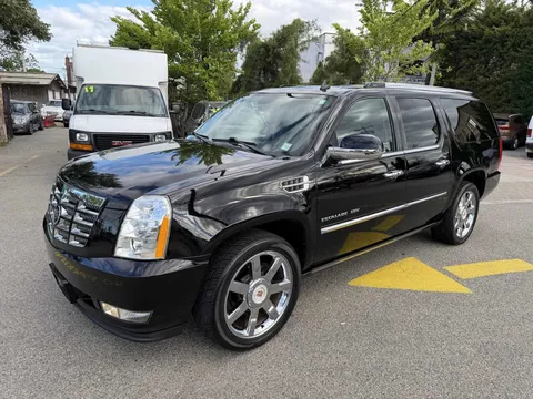 2011 Cadillac Escalade ESV Premium
