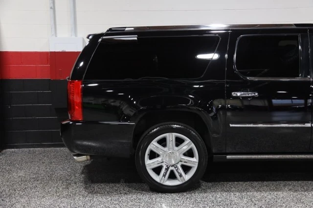 2011 Cadillac Escalade & EXT 3rd Gen - Image 5 of 21