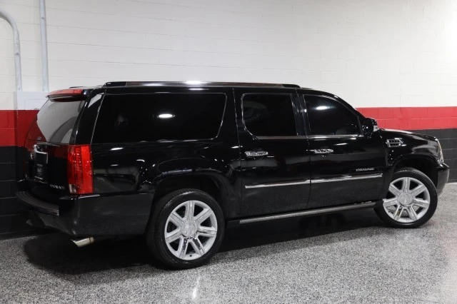 2011 Cadillac Escalade & EXT 3rd Gen - Image 8 of 21