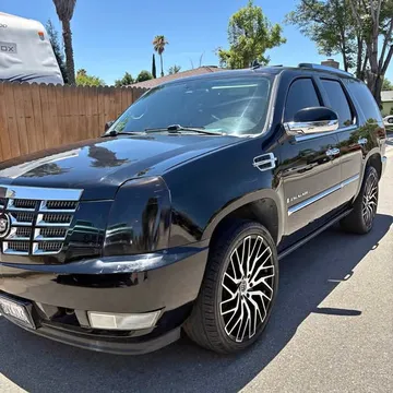 2011 Cadillac Escalade ESV Sport Utility 4D
