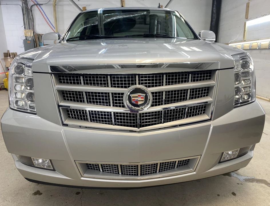 2011 Cadillac Escalade & EXT 3rd Gen - Image 6 of 31