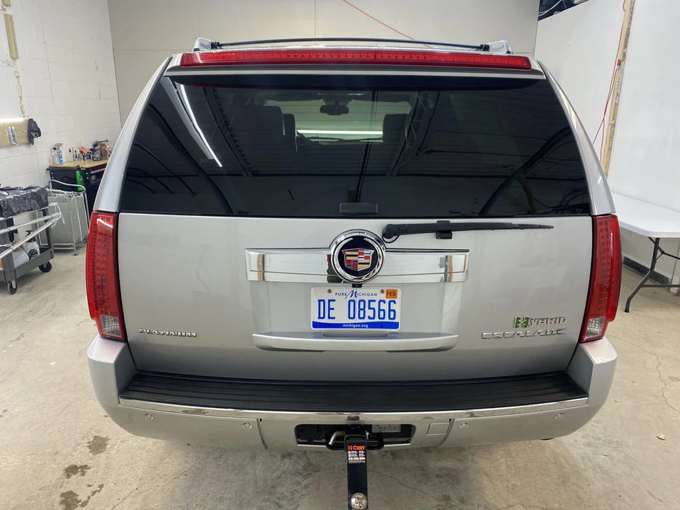 2011 Cadillac Escalade & EXT 3rd Gen - Image 20 of 31