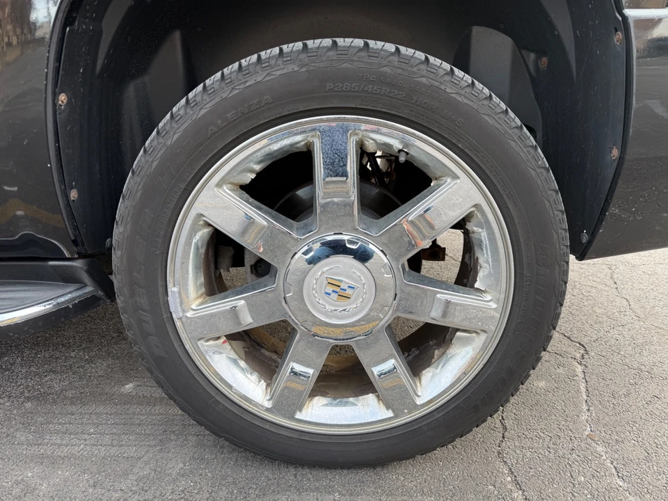2011 Cadillac Escalade & EXT 3rd Gen - Image 13 of 21