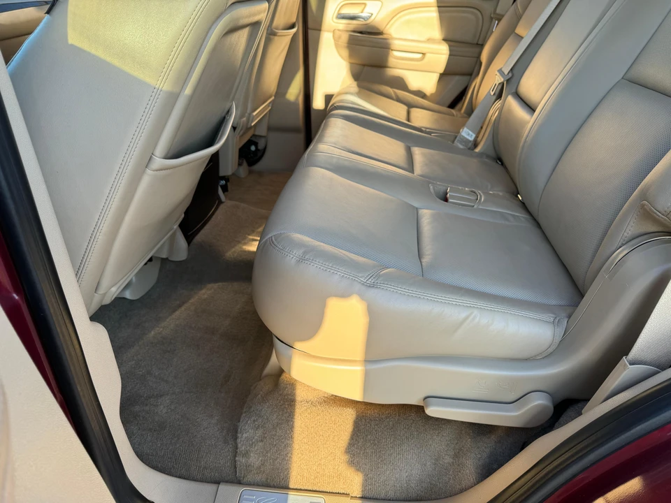 2011 Cadillac Escalade & EXT 3rd Gen - Image 31 of 31