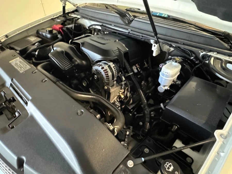2011 Cadillac Escalade & EXT 3rd Gen - Image 12 of 14