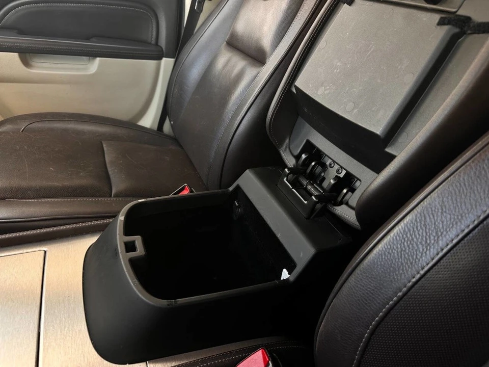 2011 Cadillac Escalade & EXT 3rd Gen - Image 21 of 21