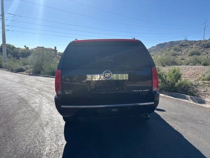 2011 Cadillac Escalade & EXT 3rd Gen - Image 6 of 21