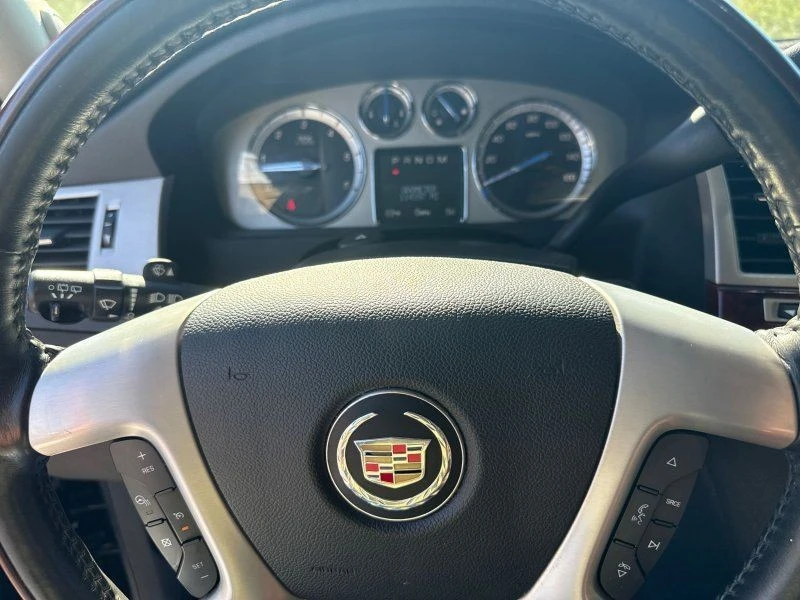 2011 Cadillac Escalade & EXT 3rd Gen - Image 12 of 21