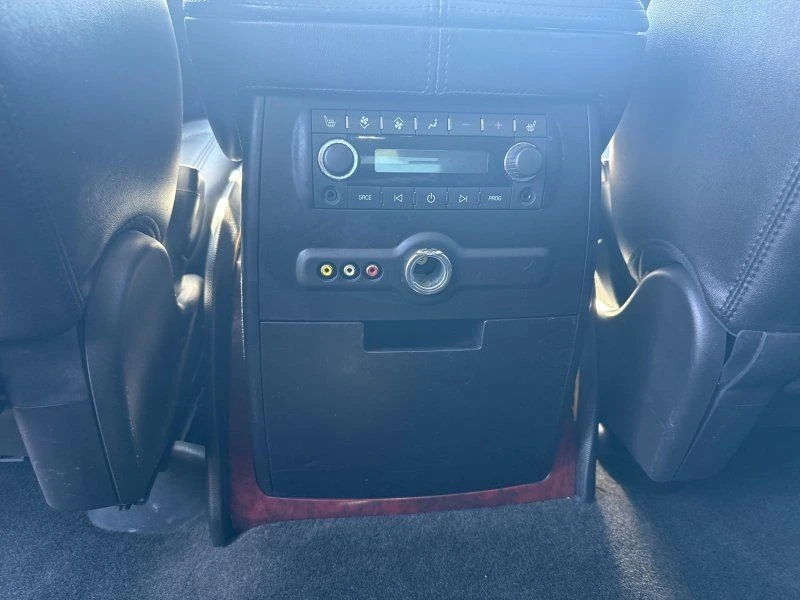 2011 Cadillac Escalade & EXT 3rd Gen - Image 21 of 21