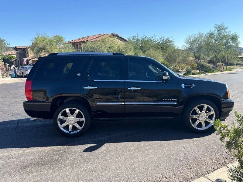 2011 Cadillac Escalade & EXT 3rd Gen - Image 8 of 21