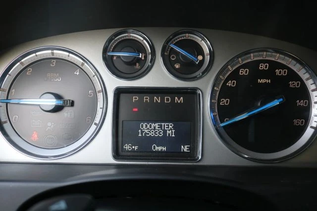 2011 Cadillac Escalade & EXT 3rd Gen - Image 10 of 12