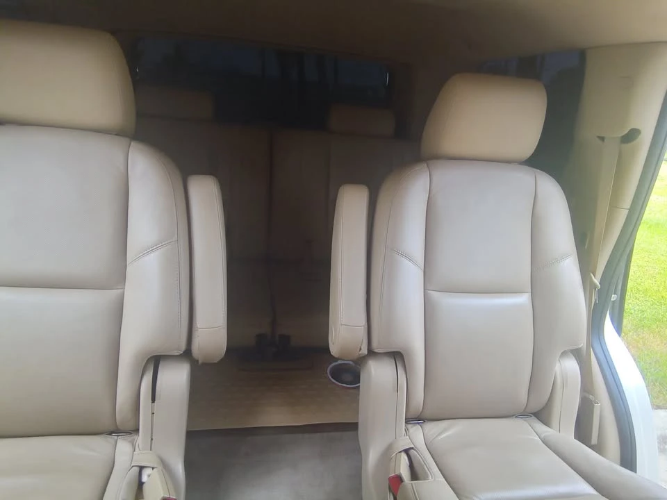 2011 Cadillac Escalade & EXT 3rd Gen - Image 11 of 19