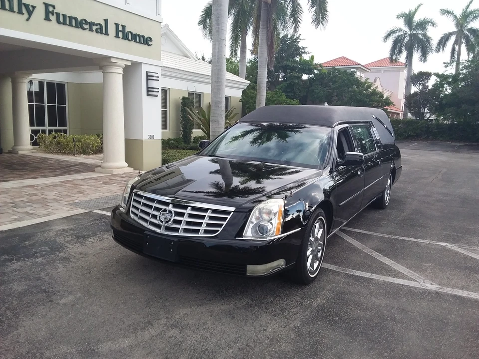 2011 Cadillac - Image 3 of 21
