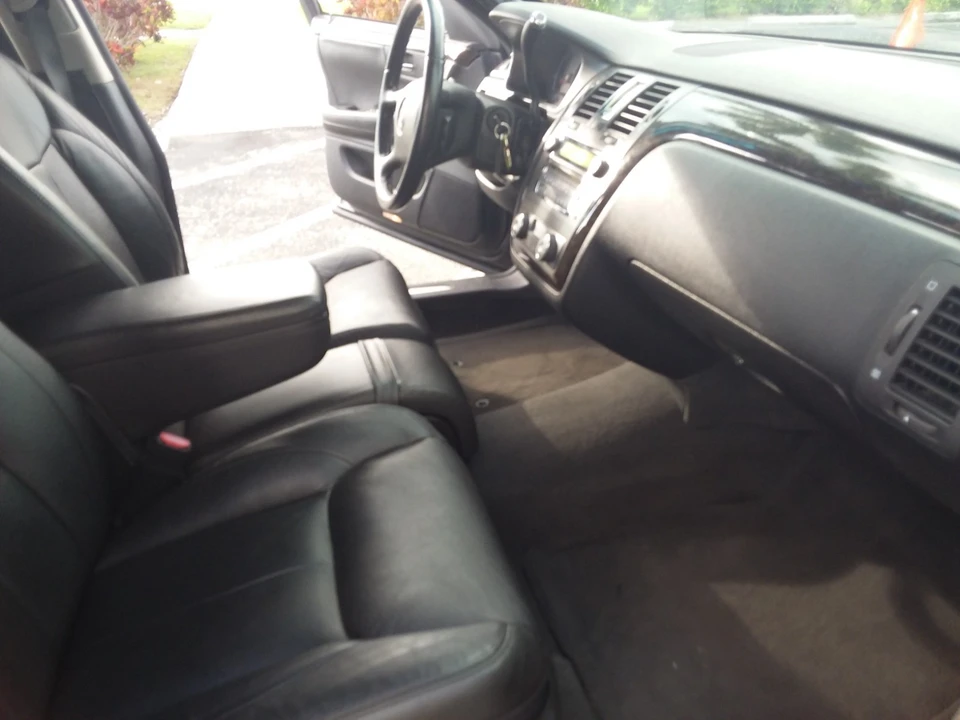 2011 Cadillac - Image 19 of 21