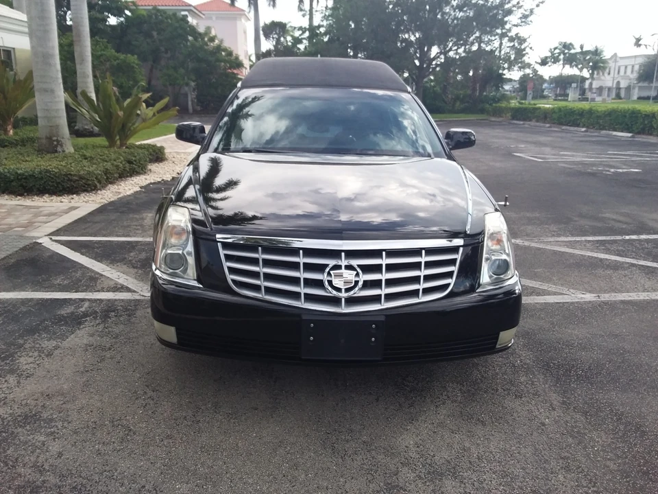 2011 Cadillac - Image 7 of 21