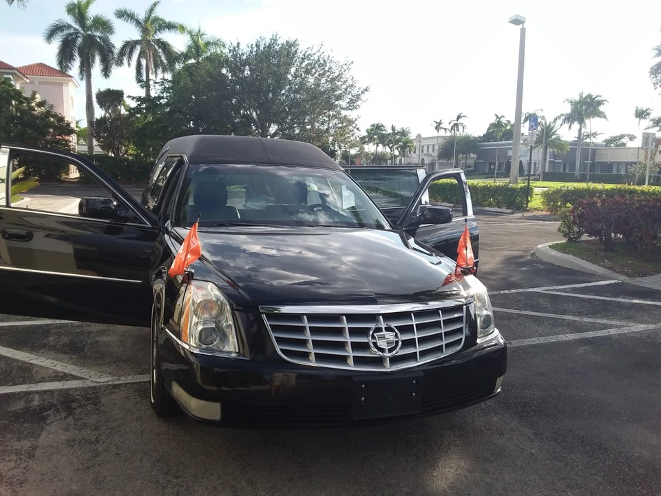 2011 Cadillac - Image 2 of 21
