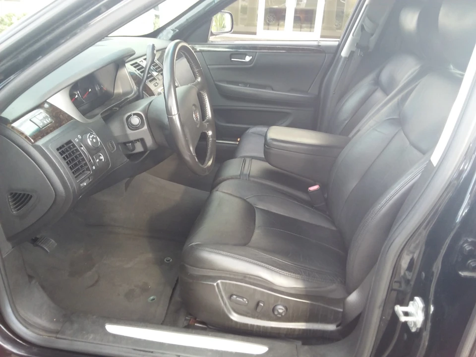 2011 Cadillac - Image 9 of 21