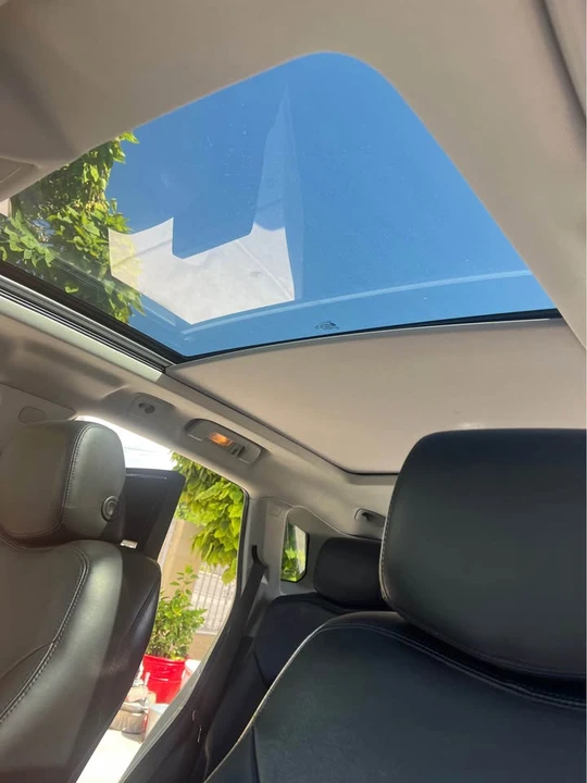 2011 Cadillac SRX - Image 7 of 10