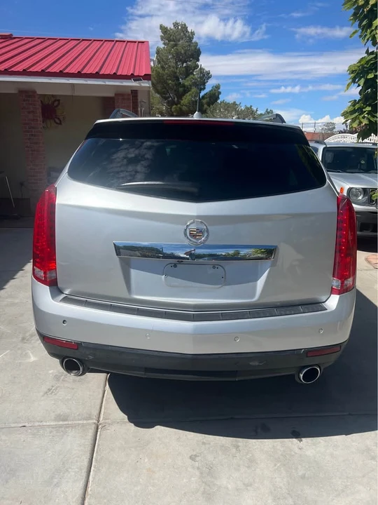 2011 Cadillac SRX - Image 3 of 10